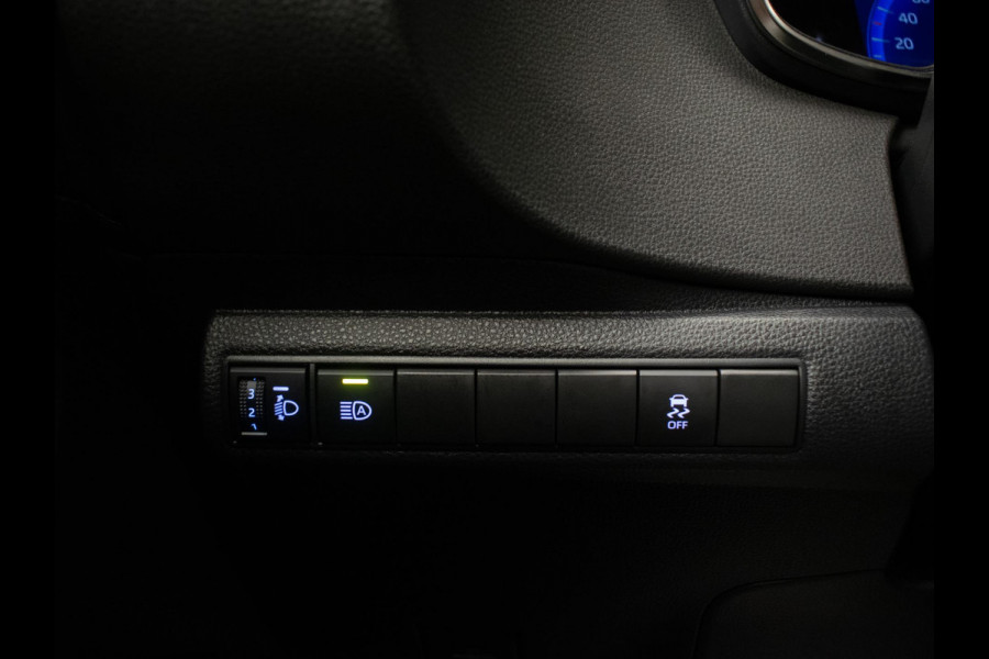 Toyota Corolla Touring Sports 1.2 Turbo Dynamic Sport (APPLE CARPLAY,NAVI,LED,CRUISE,CLIMATE,STOELVERWARMING,TREKHAAK,CAMERA,PDC)