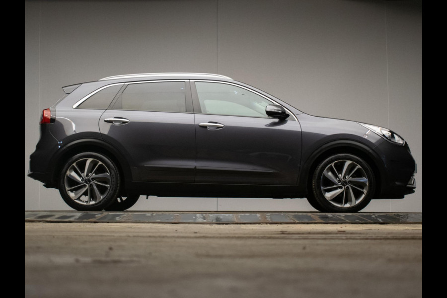 Kia Niro 1.6 GDi Hybrid Edition Sport (SCHUIFDAK,APPLE CARPLAY,NAVI,STOELVERWARMING,CAMERA,CRUISE,CLIMATE,PDC,NETTESTAAT)