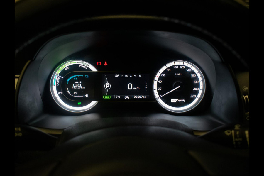 Kia Niro 1.6 GDi Hybrid Edition Sport (SCHUIFDAK,APPLE CARPLAY,NAVI,STOELVERWARMING,CAMERA,CRUISE,CLIMATE,PDC,NETTESTAAT)