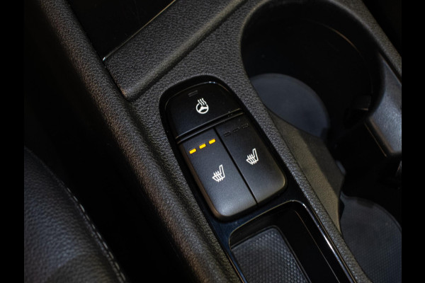 Kia Niro 1.6 GDi Hybrid Edition Sport (SCHUIFDAK,APPLE CARPLAY,NAVI,STOELVERWARMING,CAMERA,CRUISE,CLIMATE,PDC,NETTESTAAT)