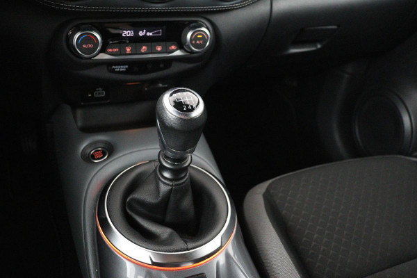 Nissan Juke 1.0 DIG-T N-Connecta | Carplay | Camera | Full LED | Keyless | Climate control | Cruise control
