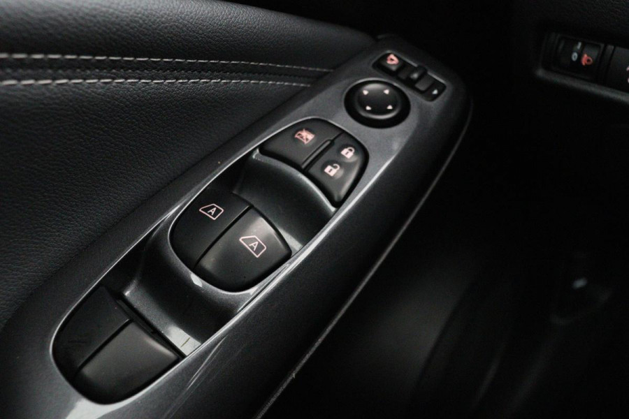 Nissan Juke 1.0 DIG-T N-Connecta | Carplay | Camera | Full LED | Keyless | Climate control | Cruise control