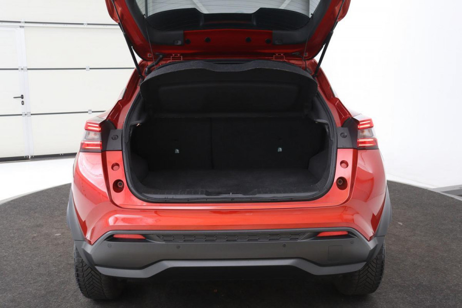 Nissan Juke 1.0 DIG-T N-Connecta | Carplay | Camera | Full LED | Keyless | Climate control | Cruise control
