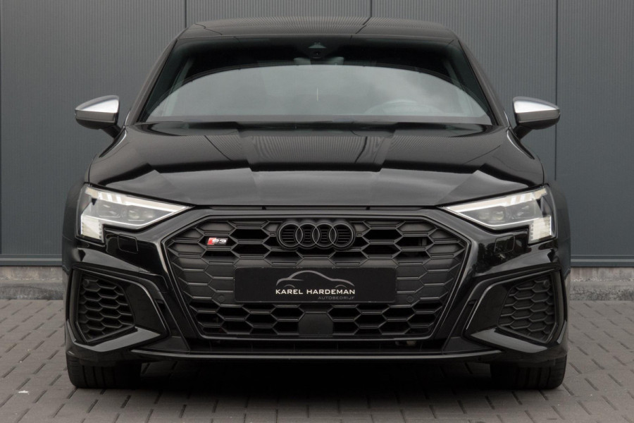 Audi A3 Limousine 2.0 TFSI quattro S3 Edition One | HEAD UP | RS SPORSTOELEN | MASSAGE STOELEN | BANG & OLUFSEN | PANO