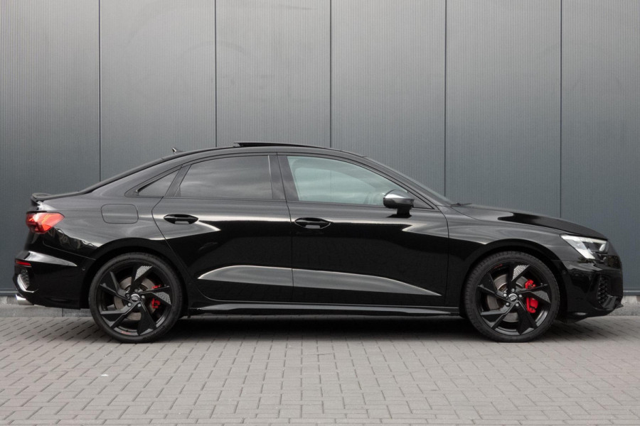 Audi A3 Limousine 2.0 TFSI quattro S3 Edition One | HEAD UP | RS SPORSTOELEN | MASSAGE STOELEN | BANG & OLUFSEN | PANO