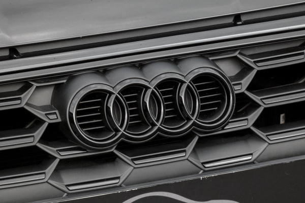 Audi A3 Limousine 2.0 TFSI quattro S3 Edition One | HEAD UP | RS SPORSTOELEN | MASSAGE STOELEN | BANG & OLUFSEN | PANO