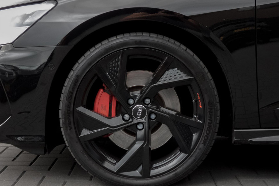 Audi A3 Limousine 2.0 TFSI quattro S3 Edition One | HEAD UP | RS SPORSTOELEN | MASSAGE STOELEN | BANG & OLUFSEN | PANO