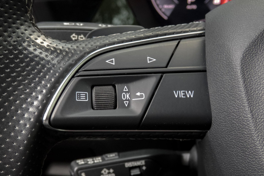 Audi A3 Limousine 2.0 TFSI quattro S3 Edition One | HEAD UP | RS SPORSTOELEN | MASSAGE STOELEN | BANG & OLUFSEN | PANO