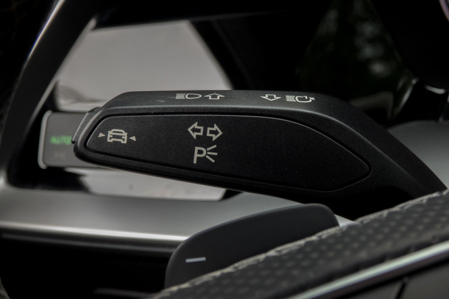 Audi A3 Limousine 2.0 TFSI quattro S3 Edition One | HEAD UP | RS SPORSTOELEN | MASSAGE STOELEN | BANG & OLUFSEN | PANO