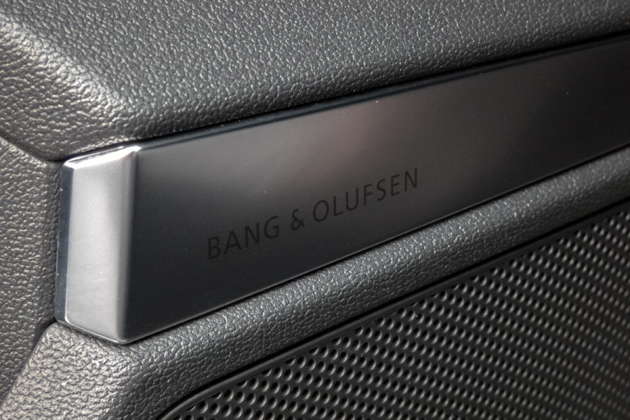 Audi A3 Limousine 2.0 TFSI quattro S3 Edition One | HEAD UP | RS SPORSTOELEN | MASSAGE STOELEN | BANG & OLUFSEN | PANO