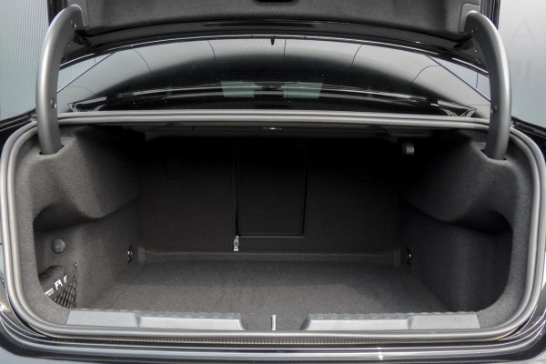 Audi A3 Limousine 2.0 TFSI quattro S3 Edition One | HEAD UP | RS SPORSTOELEN | MASSAGE STOELEN | BANG & OLUFSEN | PANO