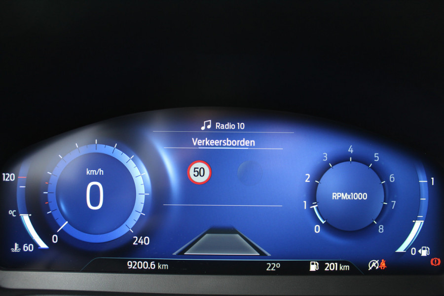 Ford Puma 1.0-155pk EcoBoost Hybrid ST-Line X. Luxe Ford Puma, slechts 9.100km ! Autm. airco, navigatie, telefoonvoorb., adaptieve cruise cntrl, LM wielen, stoel-, stuur- en voorraamverw., side- en lane assist, LED verlichting, camera, parkeersensoren v+a etc.