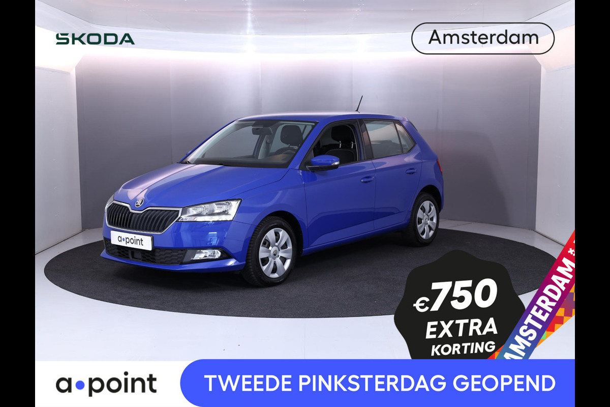 Škoda Fabia 1.0 TSI Ambition 95 pk | Navigatie via App | Parkeersensoren achter | Cruise control | Apple Carplay/Android Auto | Škoda Fabia 1.0 TSI Ambition 95 pk | Navigatie via App | Parkeersensoren achter | Cruise control | Apple Carplay/Android Auto |