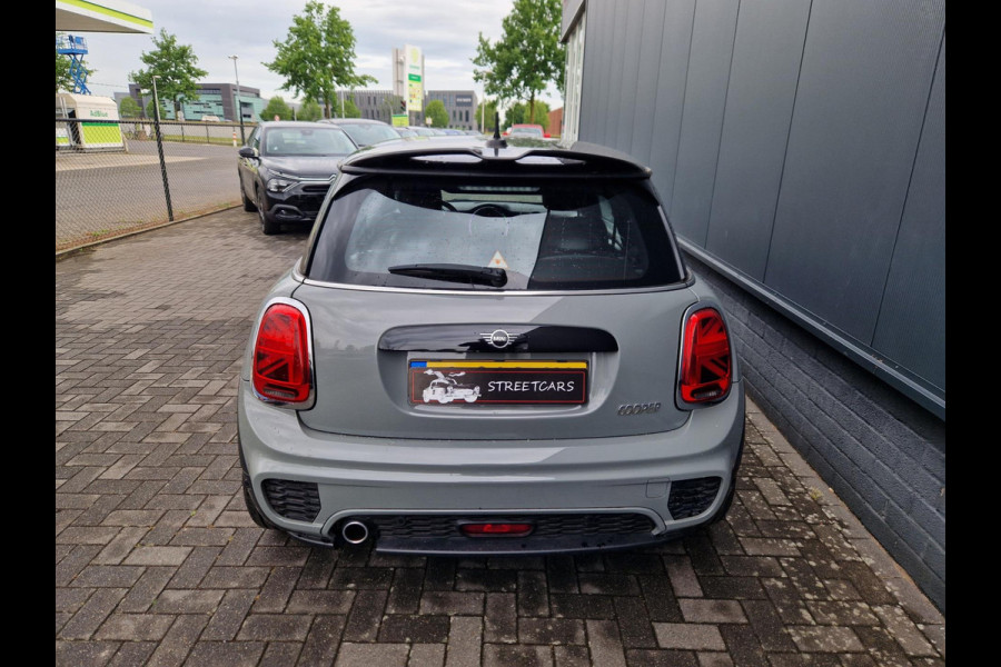 MINI Cooper 1.5 136PK / NL auto /Carplay /Garantie