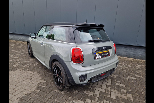 MINI Cooper 1.5 136PK / NL auto /Carplay /Garantie
