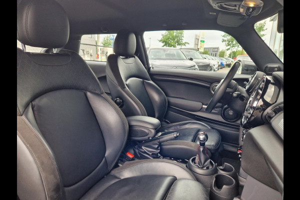 MINI Cooper 1.5 136PK / NL auto /Carplay /Garantie