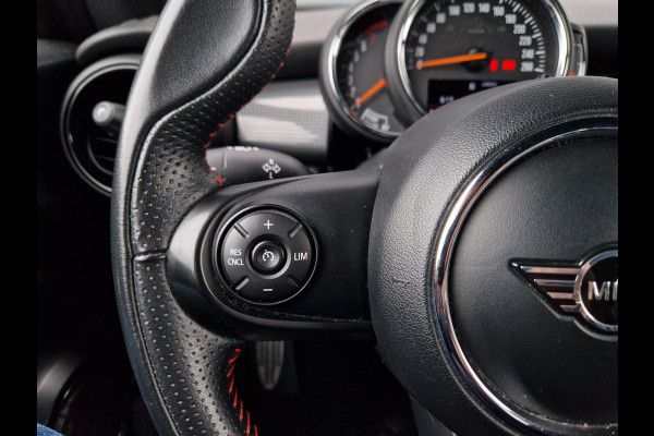 MINI Cooper 1.5 136PK / NL auto /Carplay /Garantie