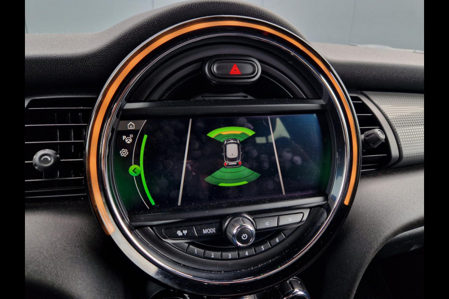MINI Cooper 1.5 136PK / NL auto /Carplay /Garantie