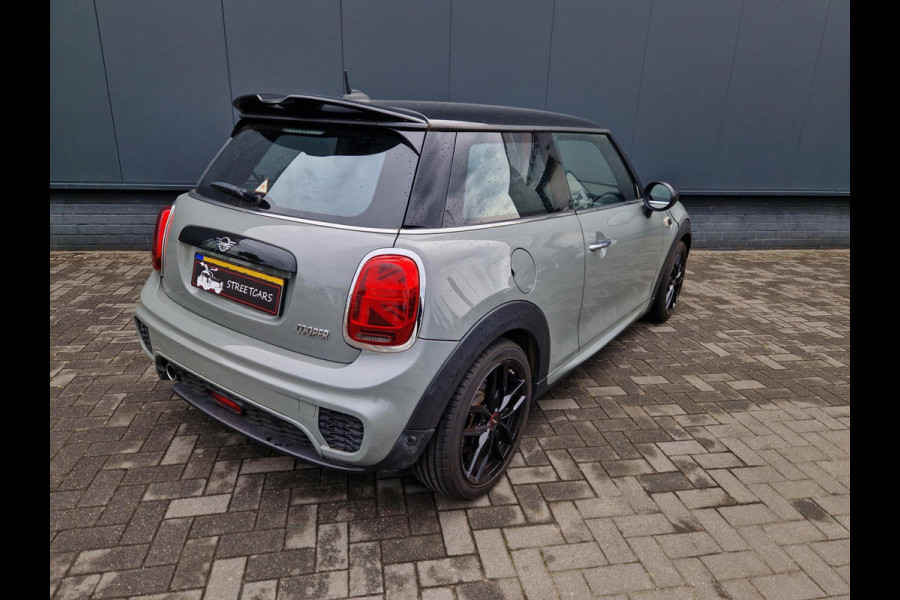 MINI Cooper 1.5 136PK / NL auto /Carplay /Garantie