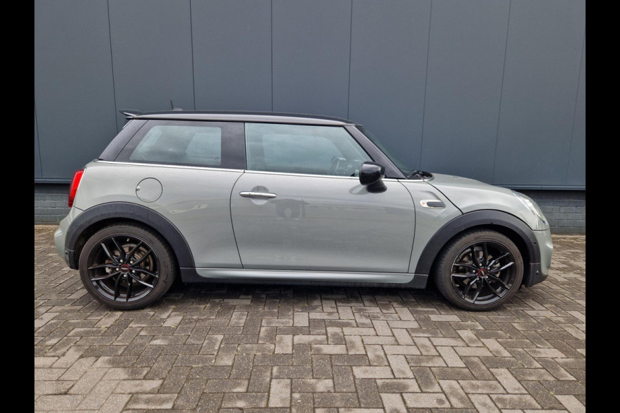 MINI Cooper 1.5 136PK / NL auto /Carplay /Garantie