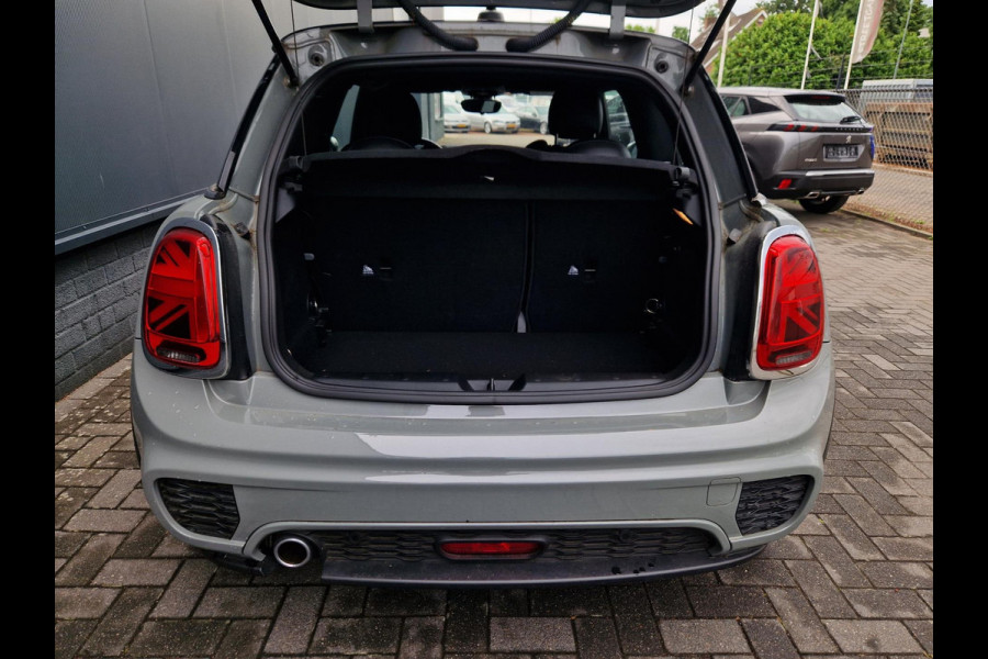 MINI Cooper 1.5 136PK / NL auto /Carplay /Garantie
