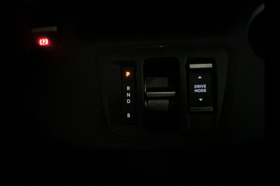Opel Combo-e Life L1H1 Edition 50 kWh | Stoelverwarming | Carplay | Camera  | Soh (batterijcheck) 89,31 %