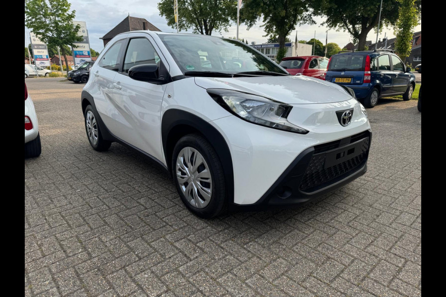 Toyota Aygo X 1.0 VVT-i MT Play (BOVAG/RIJKLAARPRIJS)