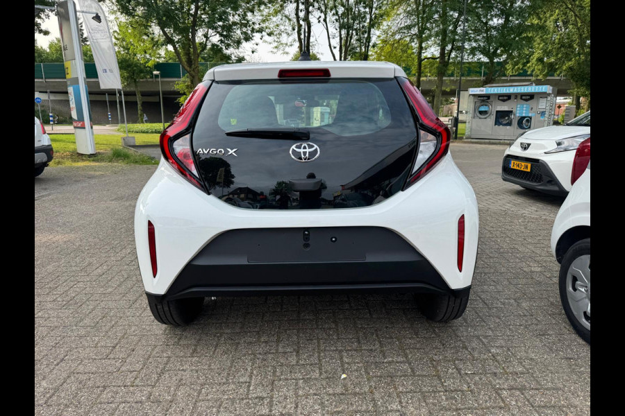 Toyota Aygo X 1.0 VVT-i MT Play (BOVAG/RIJKLAARPRIJS)