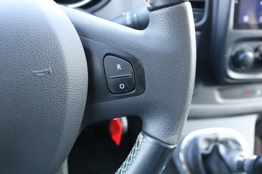Renault Trafic 1.6 dCi 120pk L1 H1 Airco Trekhaak