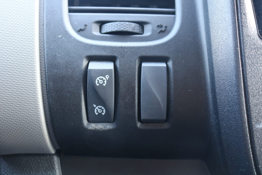 Renault Trafic 1.6 dCi 120pk L1 H1 Airco Trekhaak