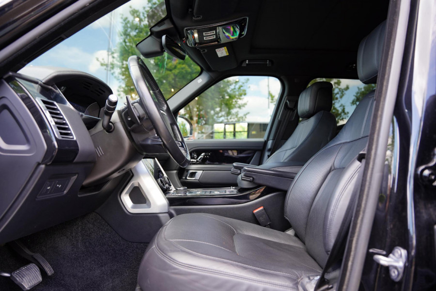 Land Rover Range Rover 4.4 SDV8 Panoramadak Meridian 22 Inch