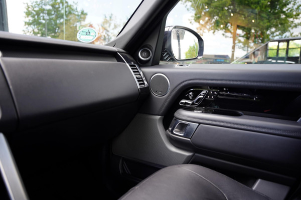 Land Rover Range Rover 4.4 SDV8 Panoramadak Meridian 22 Inch