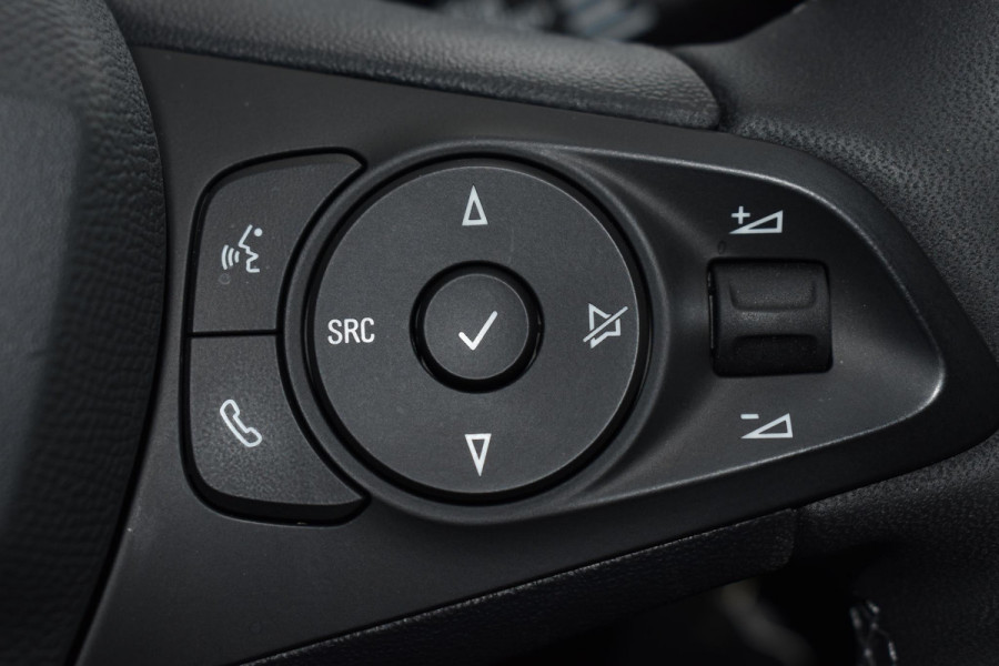 Opel Corsa 1.2 GS | Panodak | LED | 17 Inch | Carplay | Incl. garantie