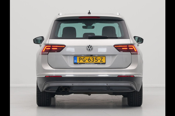Volkswagen Tiguan 1.4 TSI ACT 150pk DSG Highline Panorama Navigatie Camera Acc Sideassist Stoelmemory 294