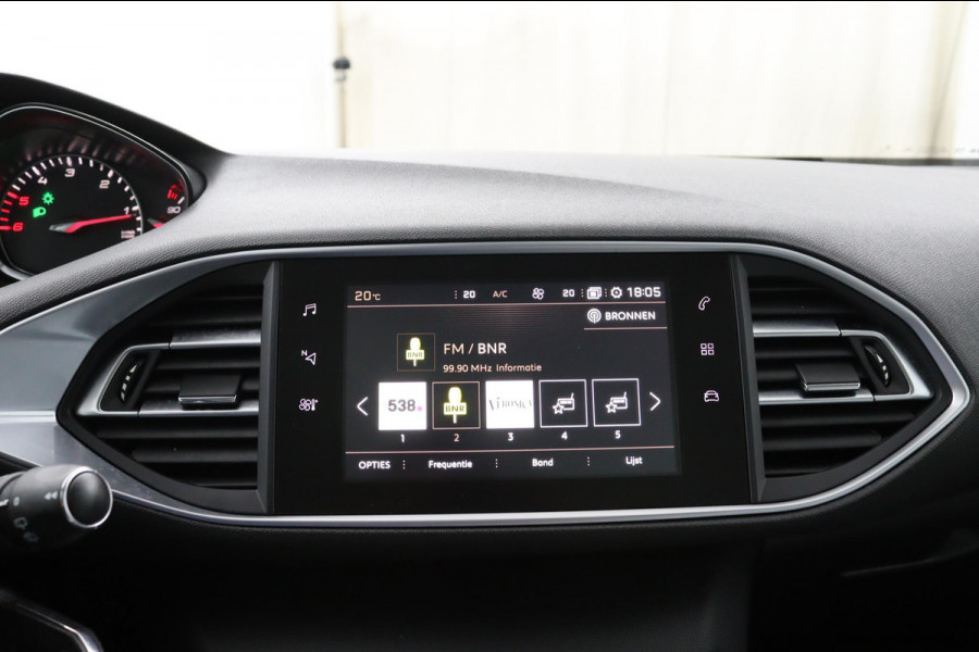 Peugeot 308 SW 1.6 BlueHDI Premium*PANO*CRUISE*NAVI*ECC*