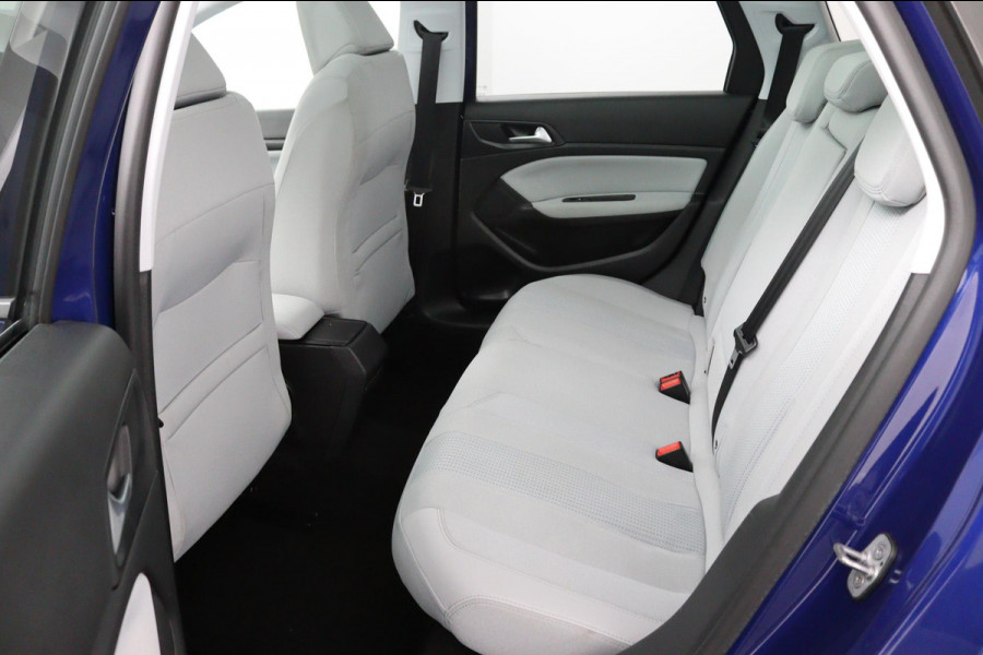 Peugeot 308 SW 1.6 BlueHDI Premium*PANO*CRUISE*NAVI*ECC*