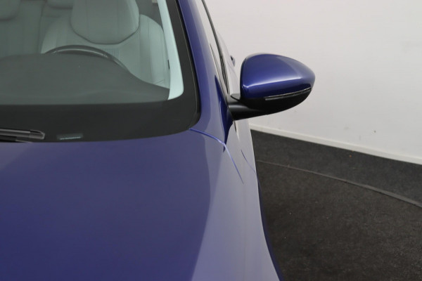 Peugeot 308 SW 1.6 BlueHDI Premium*PANO*CRUISE*NAVI*ECC*