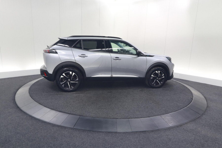 Peugeot e-2008 EV Allure Pack 50 kWh | 3 Fase Laadfunctie | Camera | Navigatie | Parkeersensoren | Apple Carplay