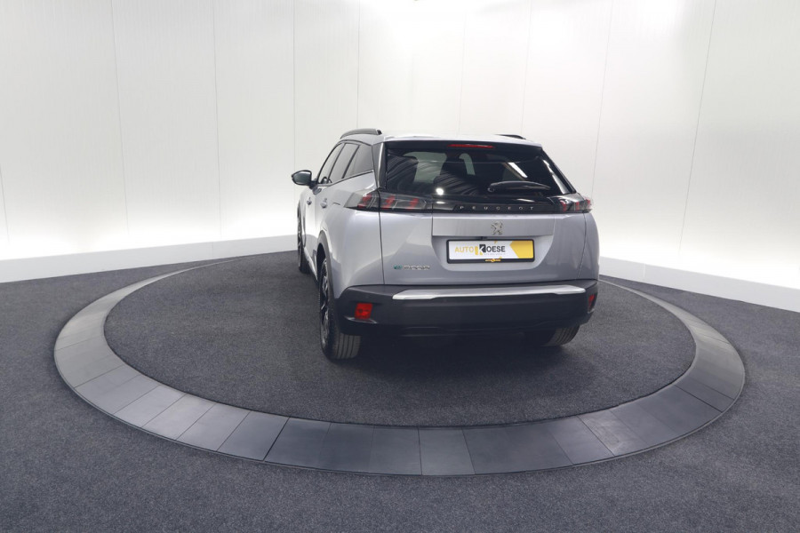Peugeot e-2008 EV Allure Pack 50 kWh | 3 Fase Laadfunctie | Camera | Navigatie | Parkeersensoren | Apple Carplay