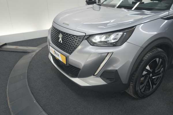 Peugeot e-2008 EV Allure Pack 50 kWh | 3 Fase Laadfunctie | Camera | Navigatie | Parkeersensoren | Apple Carplay