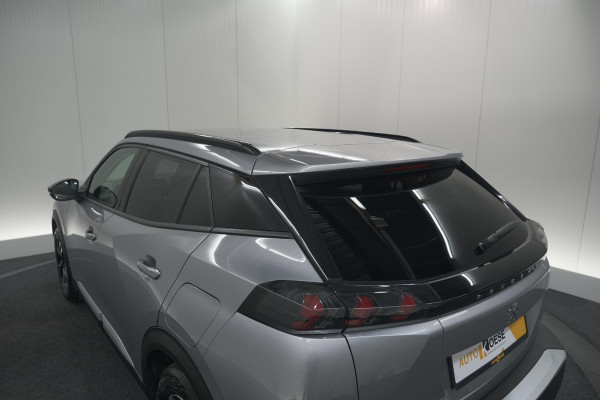 Peugeot e-2008 EV Allure Pack 50 kWh | 3 Fase Laadfunctie | Camera | Navigatie | Parkeersensoren | Apple Carplay