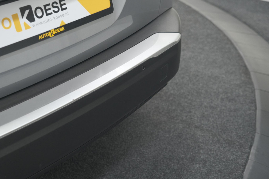 Peugeot e-2008 EV Allure Pack 50 kWh | 3 Fase Laadfunctie | Camera | Navigatie | Parkeersensoren | Apple Carplay