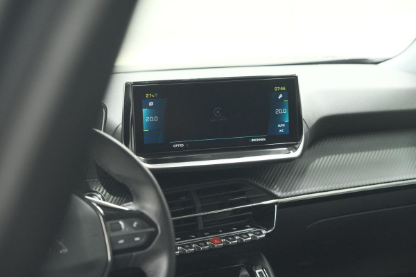 Peugeot e-2008 EV Allure Pack 50 kWh | 3 Fase Laadfunctie | Camera | Navigatie | Parkeersensoren | Apple Carplay