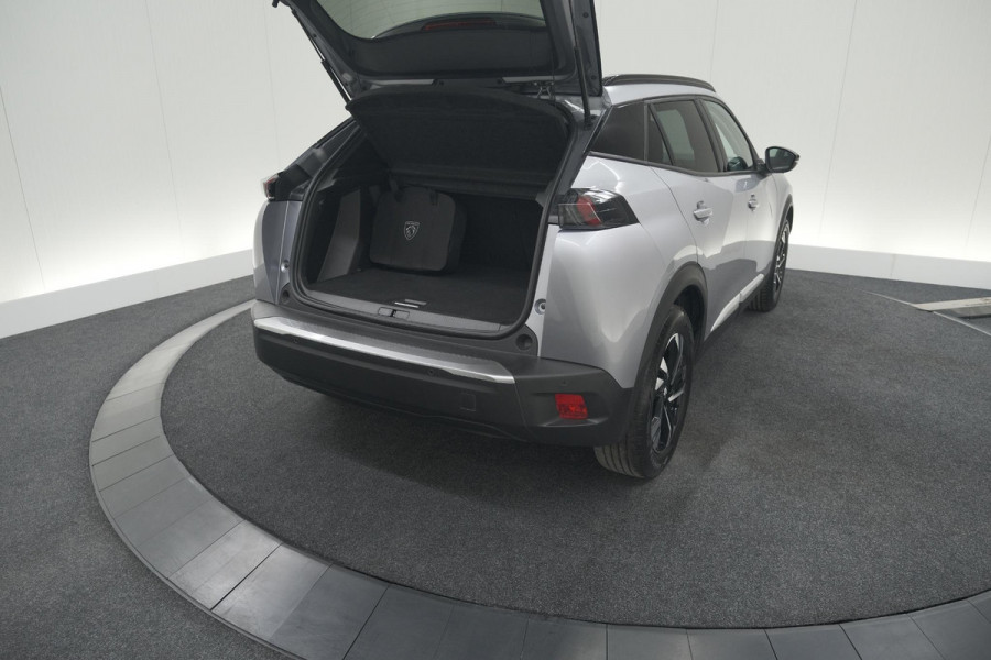 Peugeot e-2008 EV Allure Pack 50 kWh | 3 Fase Laadfunctie | Camera | Navigatie | Parkeersensoren | Apple Carplay