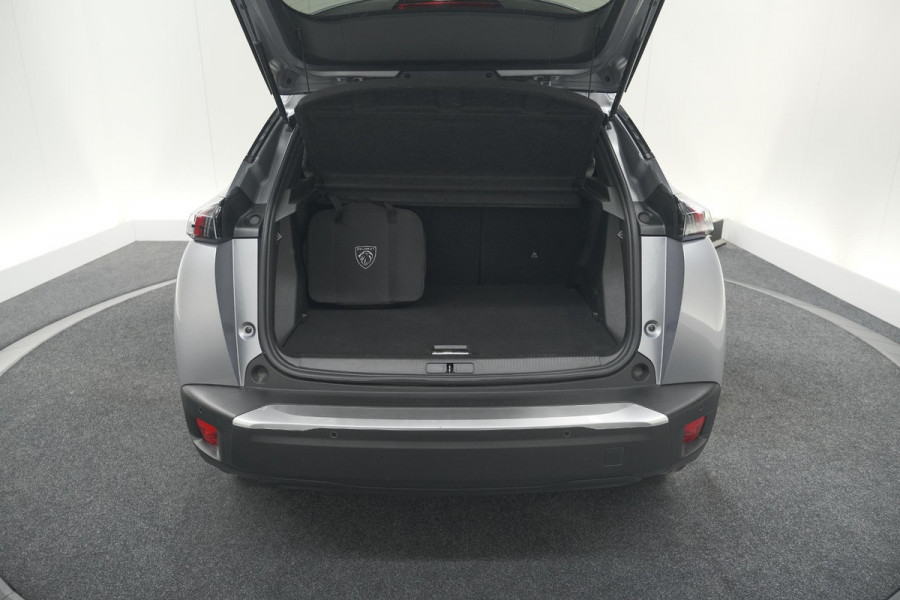 Peugeot e-2008 EV Allure Pack 50 kWh | 3 Fase Laadfunctie | Camera | Navigatie | Parkeersensoren | Apple Carplay