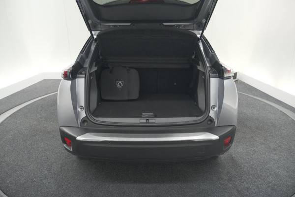 Peugeot e-2008 EV Allure Pack 50 kWh | 3 Fase Laadfunctie | Camera | Navigatie | Parkeersensoren | Apple Carplay