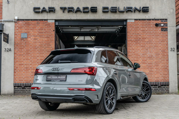Audi Q5 50 TFSI e S-Line Camera / HUD / Luchtvering