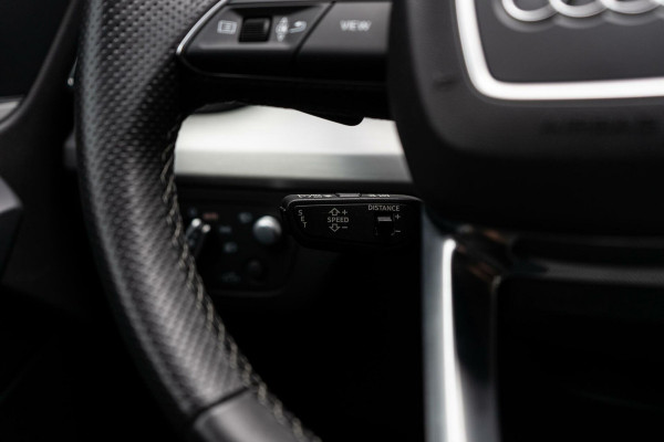 Audi Q5 50 TFSI e S-Line Camera / HUD / Luchtvering