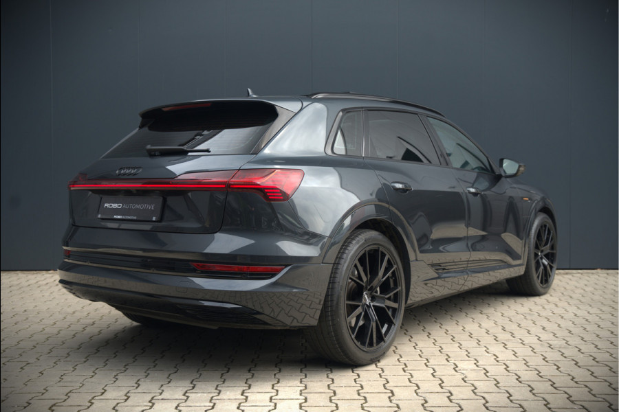 Audi e-tron e-tron 50 quattro Launch edition plus 71 kWh | Black Edition | Panoramadak | Memory Seats | Camera | Luchtvering | Adaptive Cruise Control | Keyless | Matrix LED | Leder | Stoelverwarming | NAP |
