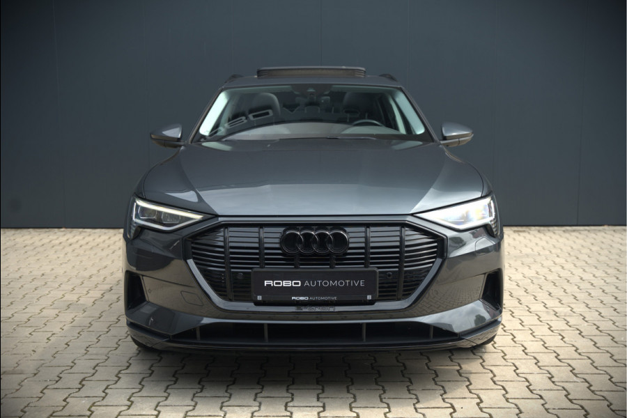 Audi e-tron e-tron 50 quattro Launch edition plus 71 kWh | Black Edition | Panoramadak | Memory Seats | Camera | Luchtvering | Adaptive Cruise Control | Keyless | Matrix LED | Leder | Stoelverwarming | NAP |